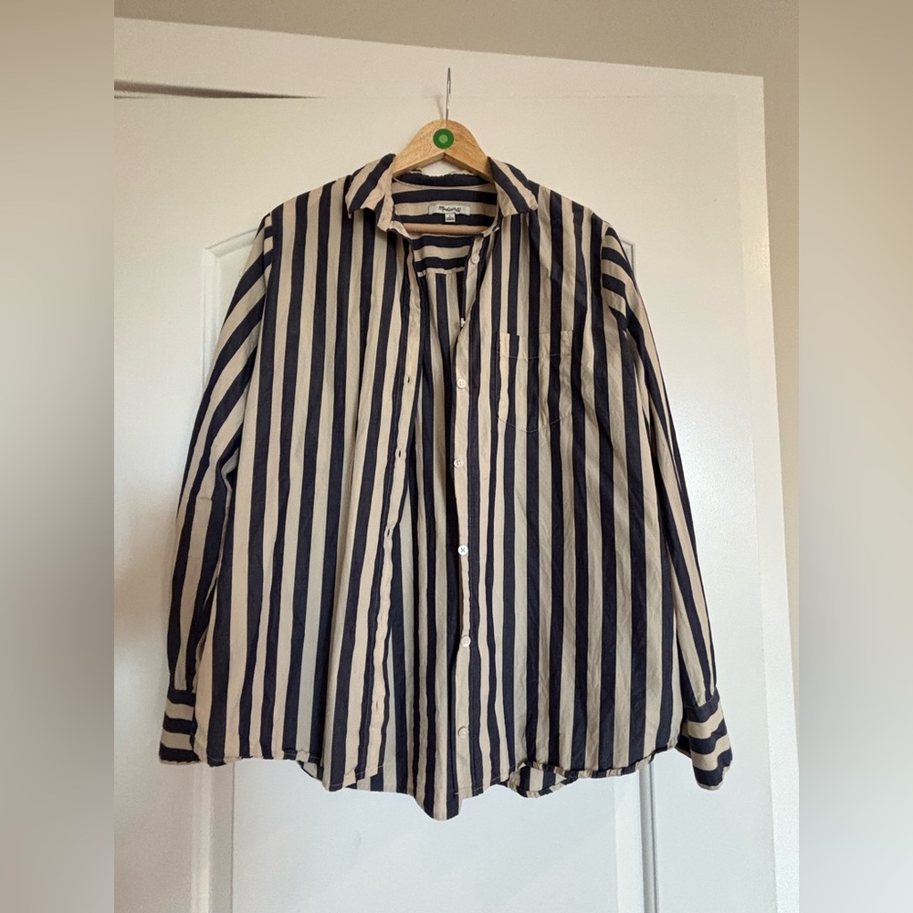 Madewell blue/beige button up. Size M. GUC.